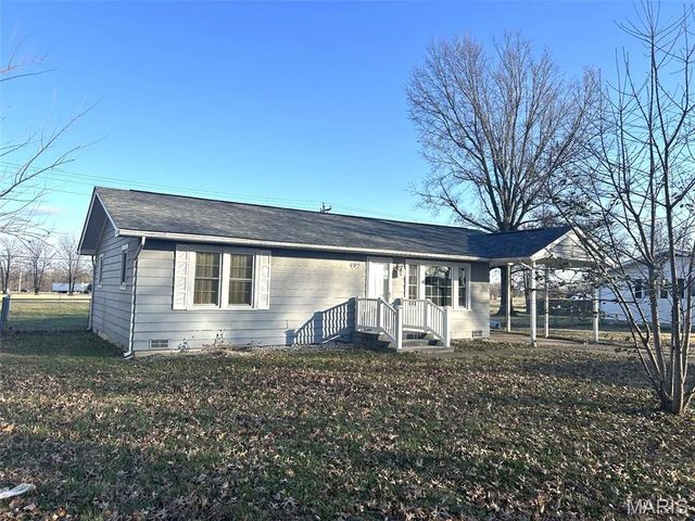 402 N Louise Avenue, St James, MO 65559
