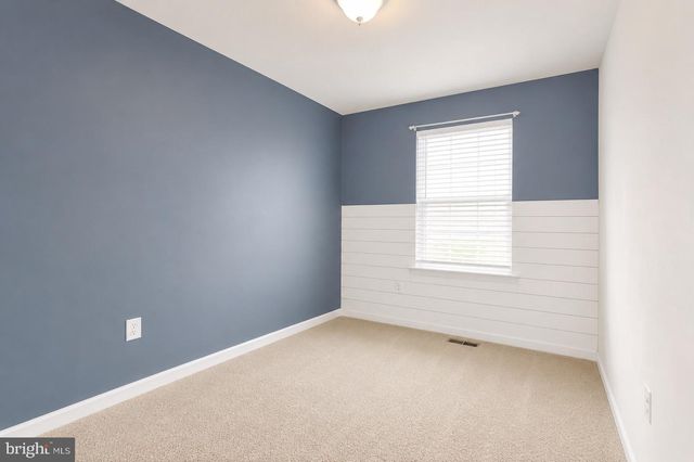 912 WINTER RUN RD, Middle River, MD 21220