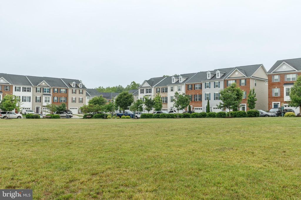 Image 45 of property listing at 912 WINTER RUN RD, Middle River, MD 21220