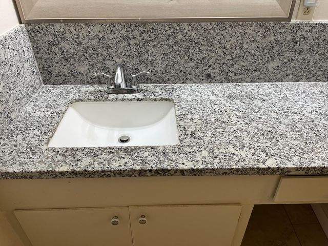 3938 W Alabama Street 12, Houston, TX 77027