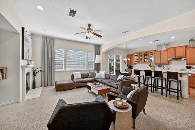 2195 Palomino Ct, Folsom, CA 95630