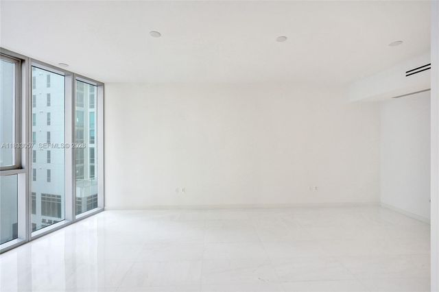 300 Biscayne Blvd Way 505C, Miami, FL 33131