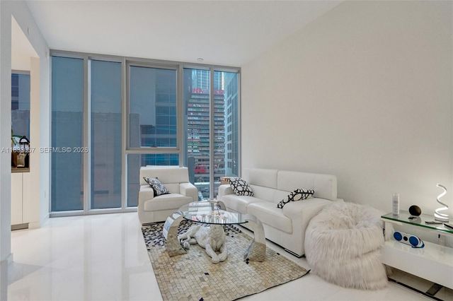 300 Biscayne Blvd Way 505C, Miami, FL 33131