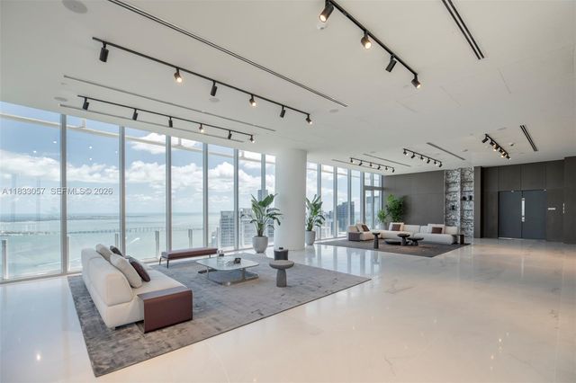 300 Biscayne Blvd Way 505C, Miami, FL 33131