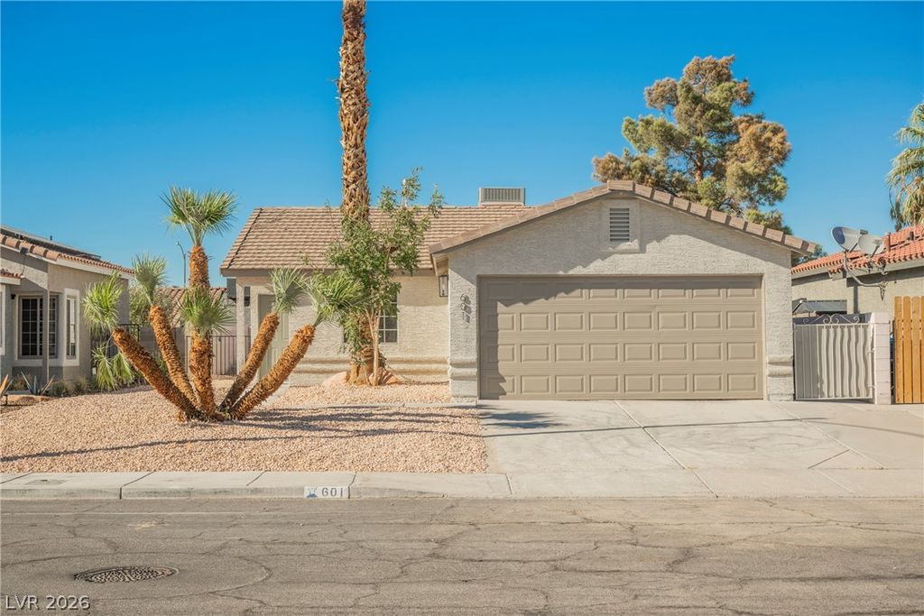 601 Carleton Drive, Henderson, NV 89014 — photo 4