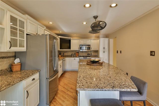320 High Street, Hellertown Boro, PA 18055