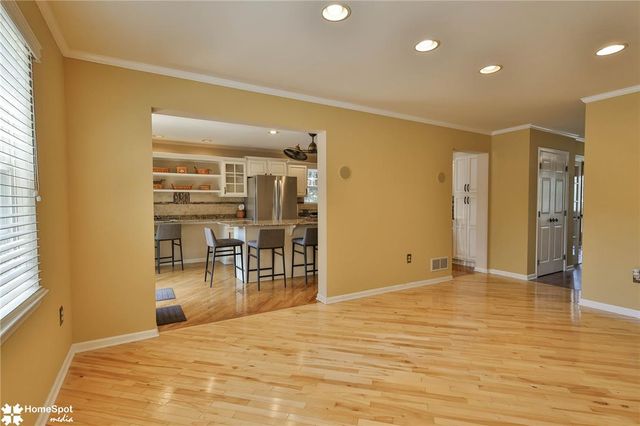 320 High Street, Hellertown Boro, PA 18055