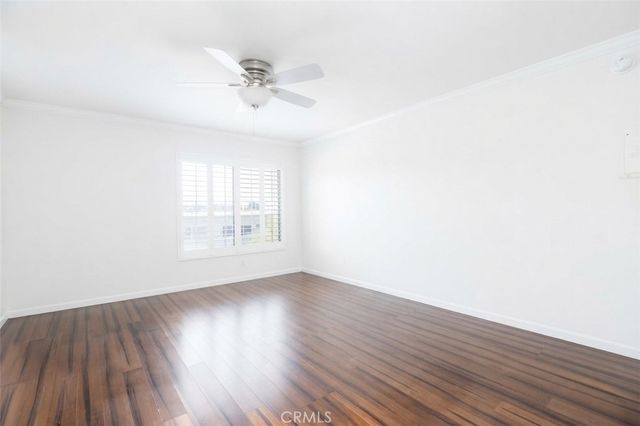 5440 Lindley Avenue 310, Encino, CA 91316