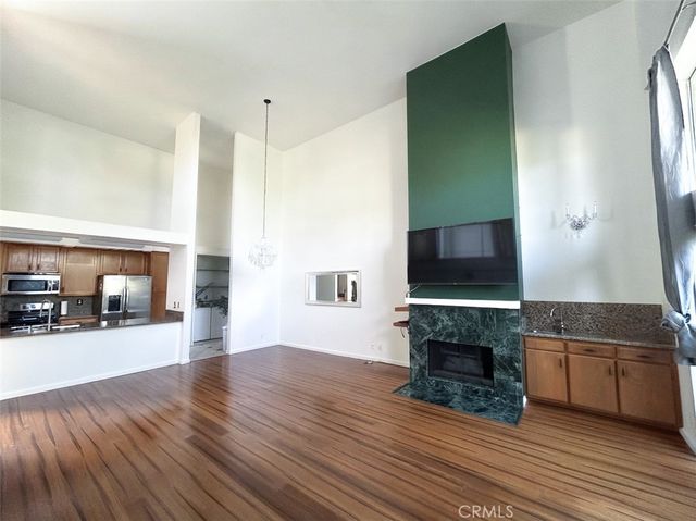 5440 Lindley Avenue 310, Encino, CA 91316