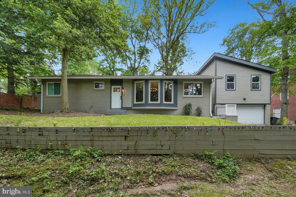 2912 NEWCASTLE AVE, Silver Spring, MD 20910