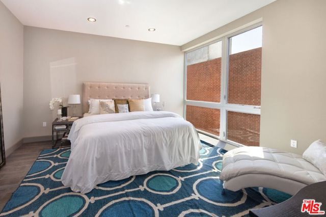 1217 HORN Avenue 101, West Hollywood, CA 90069