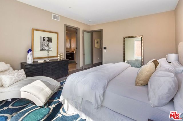 1217 HORN Avenue 101, West Hollywood, CA 90069