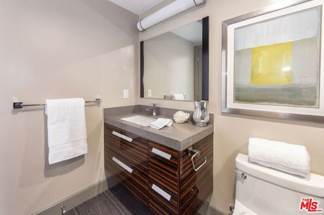 1217 HORN Avenue 101, West Hollywood, CA 90069