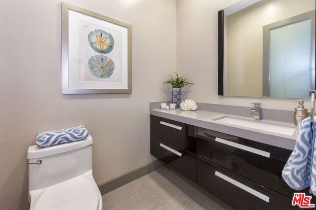 1217 HORN Avenue 101, West Hollywood, CA 90069