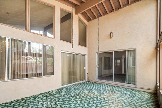 2653 End Court, Lancaster, CA 93536