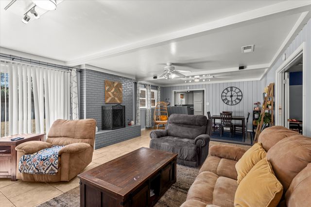 2717 55th Street, Lubbock, TX 79413