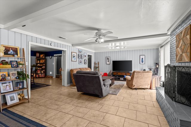 2717 55th Street, Lubbock, TX 79413