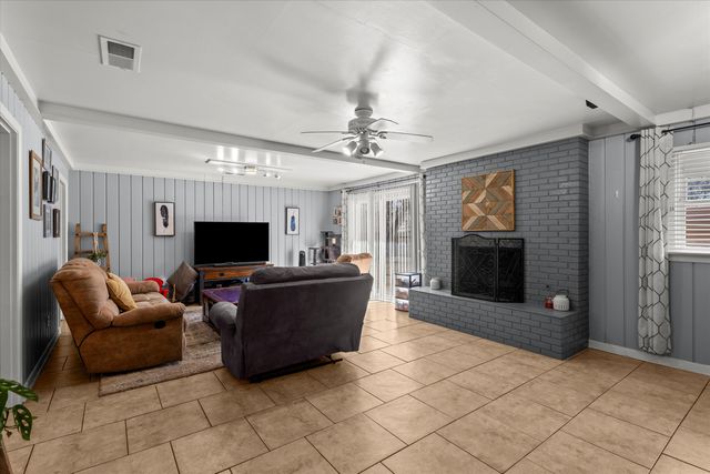 2717 55th Street, Lubbock, TX 79413