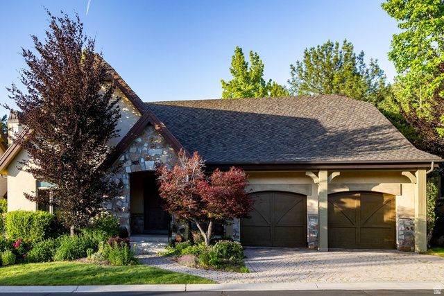 8371 S VIA RIVIERA WAY, Cottonwood Heights, UT 84093