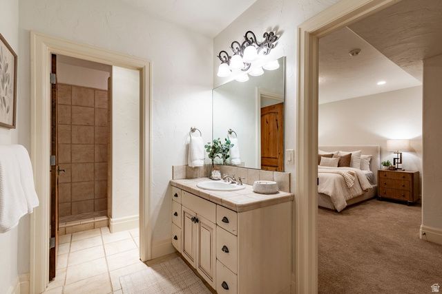 8371 S VIA RIVIERA WAY, Cottonwood Heights, UT 84093