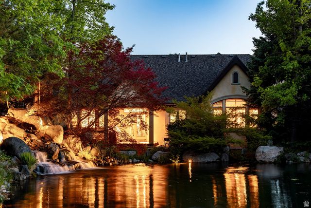 8371 S VIA RIVIERA WAY, Cottonwood Heights, UT 84093
