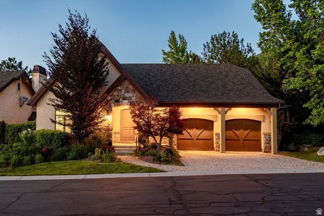 8371 S VIA RIVIERA WAY, Cottonwood Heights, UT 84093