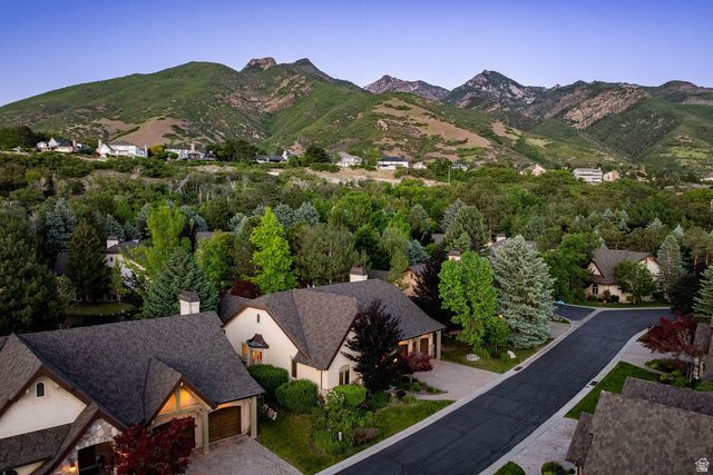 8371 S VIA RIVIERA WAY, Cottonwood Heights, UT 84093
