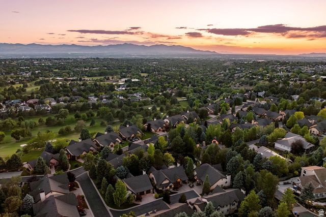 8371 S VIA RIVIERA WAY, Cottonwood Heights, UT 84093