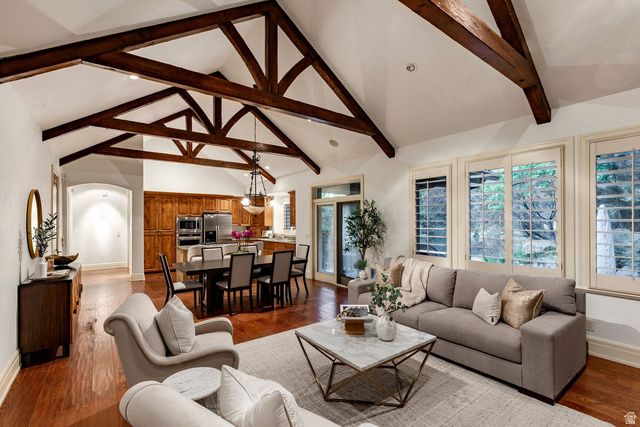 8371 S VIA RIVIERA WAY, Cottonwood Heights, UT 84093