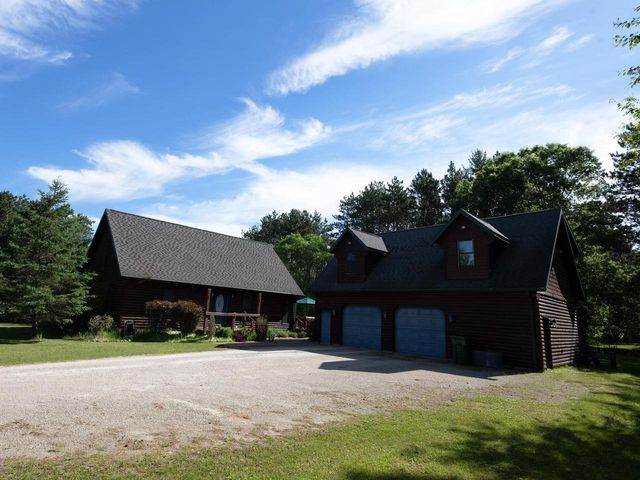 N2208 CLEGHORN ROAD, Waupaca, WI 54981
