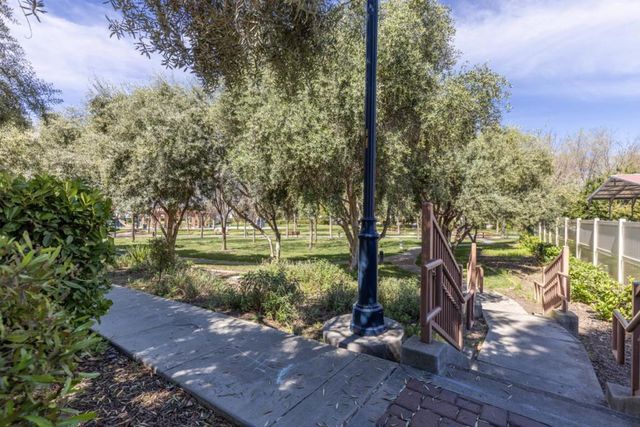 800 S Abel Street 218, Milpitas, CA 95035