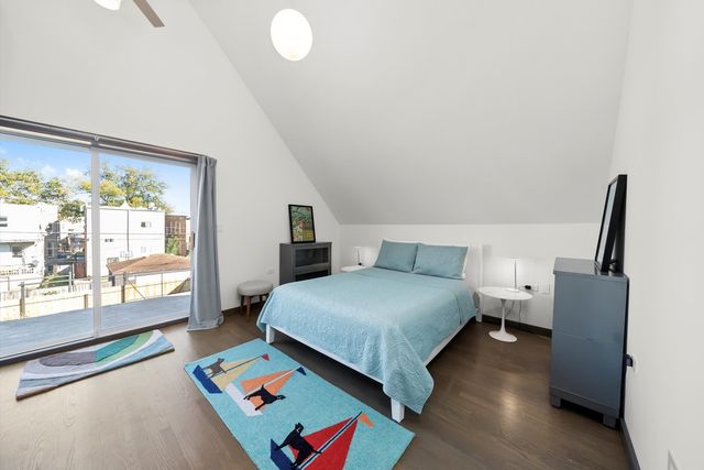 1529 N Harding Avenue, Chicago, IL 60651