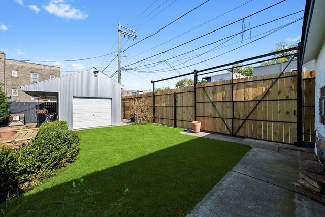 1529 N Harding Avenue, Chicago, IL 60651