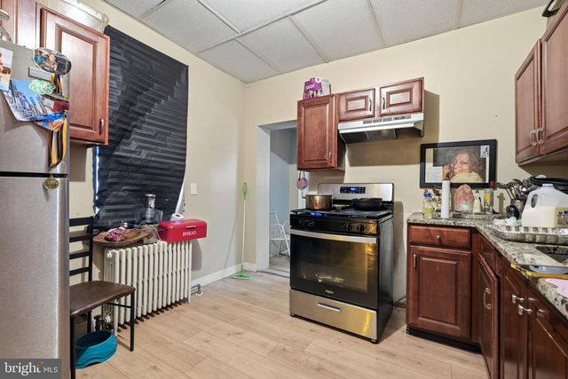 3220 D ST, Philadelphia, PA 19134