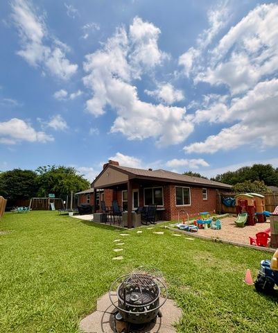 1515 Eastland Circle, Sachse, TX 75048