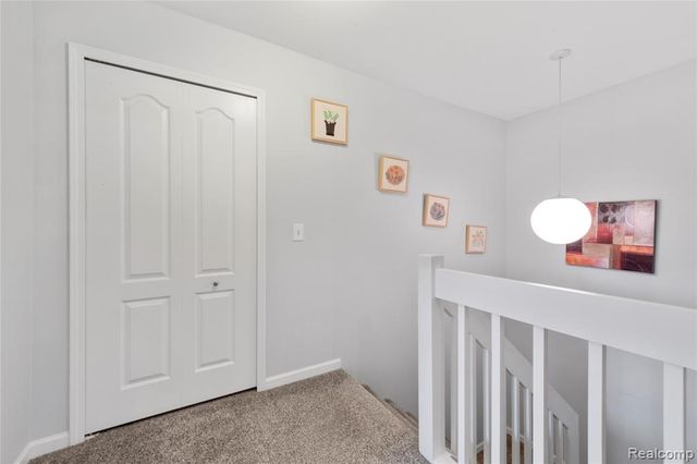 29455 Sylvan Lane, Farmington, MI 48334