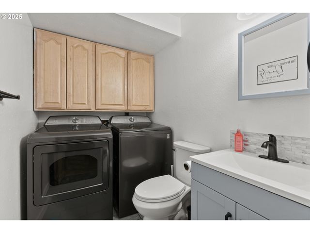 216 Se 34TH Cir, Troutdale, OR 97060