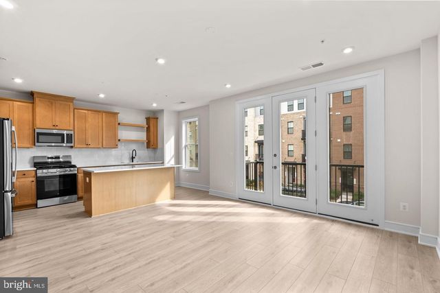 21843 BECKHORN STATION, Ashburn, VA 20148