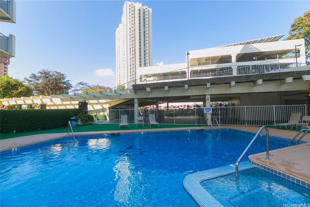 98-450 Koauka Loop 312, Aiea, HI 96701