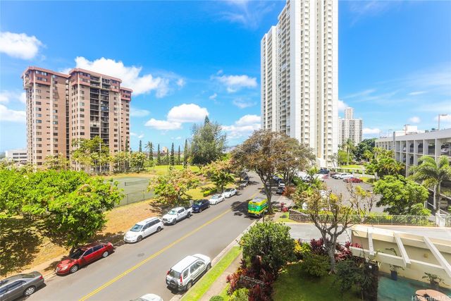 98-450 Koauka Loop 312, Aiea, HI 96701