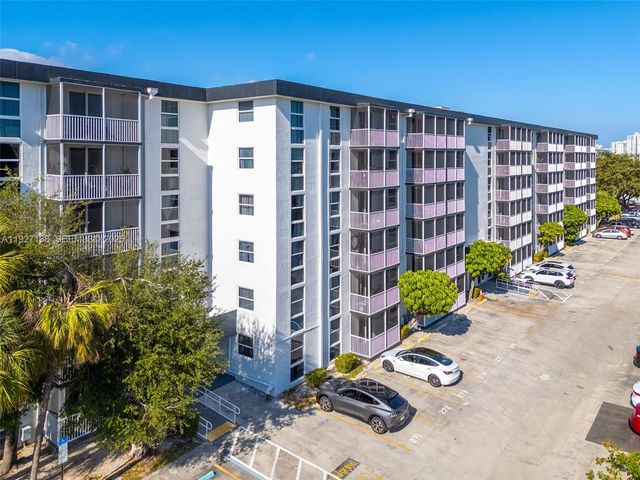 16851 NE 23rd Ave A516, North Miami Beach, FL 33160