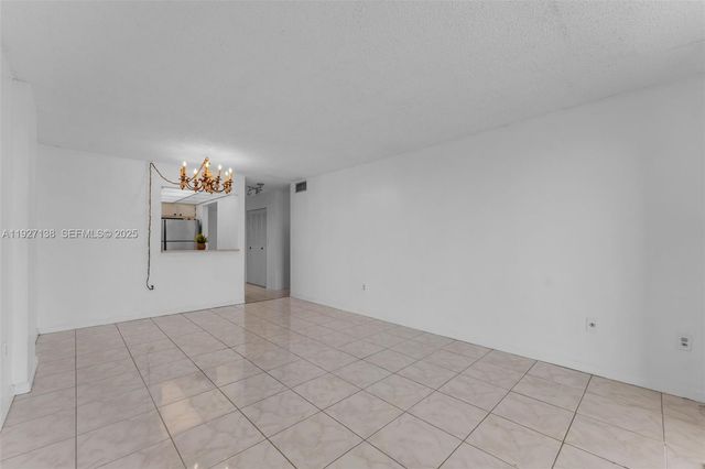 16851 NE 23rd Ave A516, North Miami Beach, FL 33160