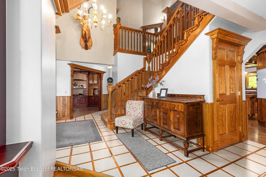 1255 LOST CREEK Road, Thayne, WY 83127 photo 13