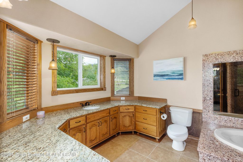 1255 LOST CREEK Road, Thayne, WY 83127 photo 25