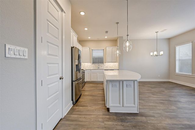 966 Ford Pines Lane, Houston, TX 77091
