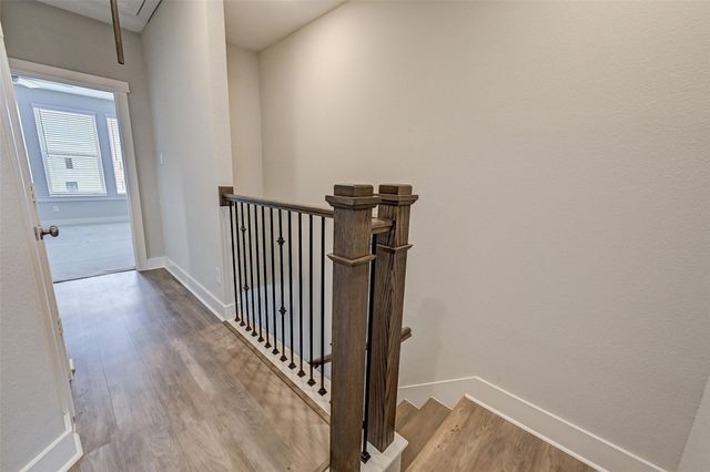 966 Ford Pines Lane, Houston, TX 77091