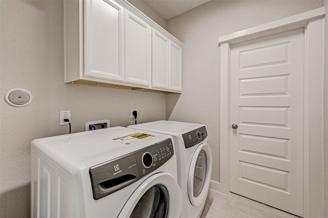 966 Ford Pines Lane, Houston, TX 77091