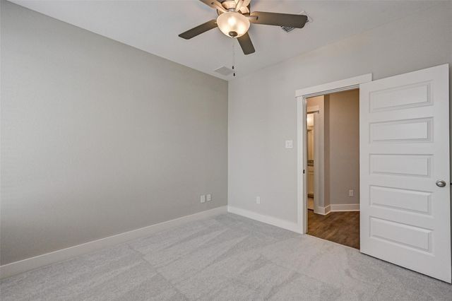 966 Ford Pines Lane, Houston, TX 77091