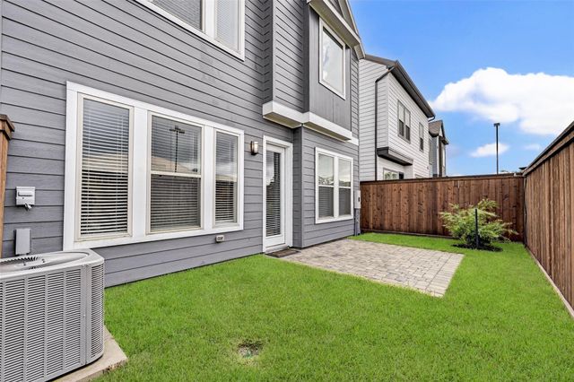 966 Ford Pines Lane, Houston, TX 77091