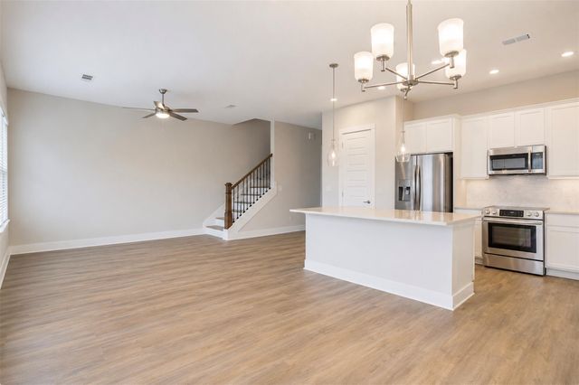 966 Ford Pines Lane, Houston, TX 77091